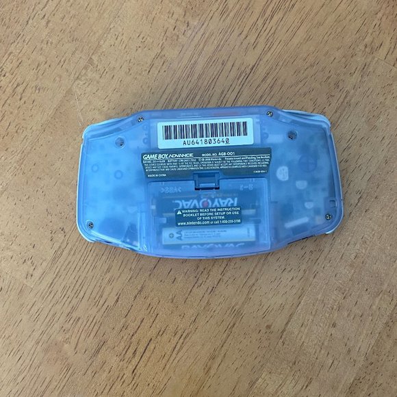 Nintendo GameBoy Advance Model AGB-001 (Clear Glacial) + Gameboy Advance SP Case - Picture 4 of 9